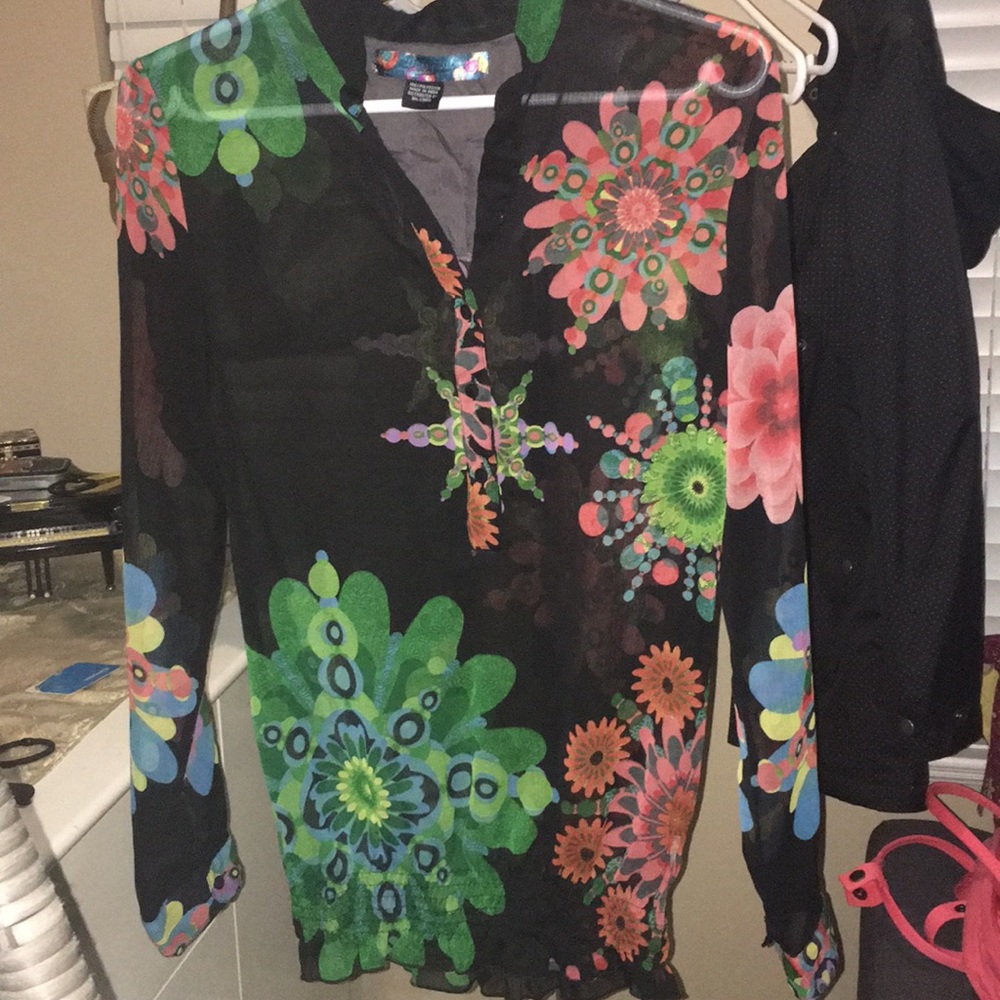 Desigual black chiffon long-sleeved blouse with floral print